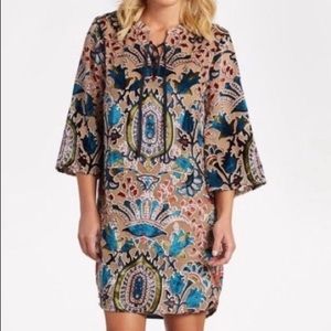 Feathers by Tolani velvet burnout tunic. Sz.S.